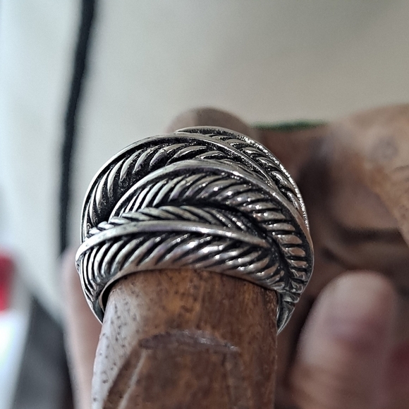 Premier Designs Size 6 Quinn Antique Matte Silver Plated Ring - Picture 5 of 8